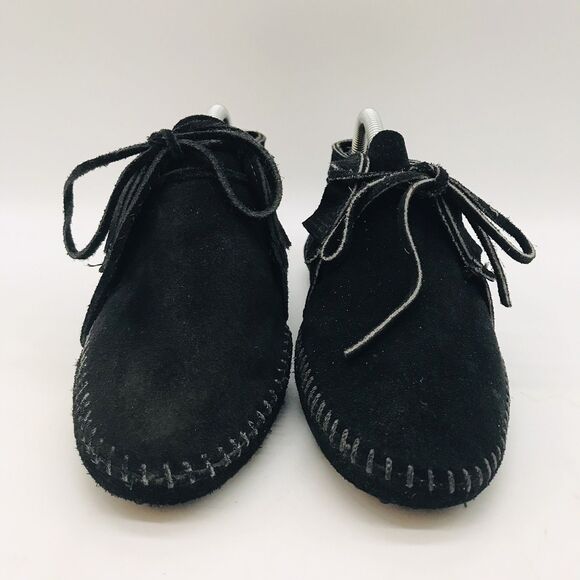 Minnetonka 459 Moccasins Women's 6.5 Black Suede Leather Fringe Trim Soft Soles - Picture 2 of 12